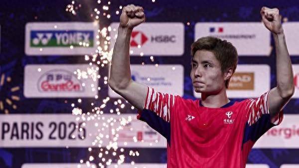 STAR SPORTS下载-羽毛球世锦赛｜硬仗场场逆转，首夺大赛冠军，石宇奇如今是打不碎的“石头”