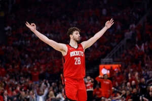 STAR SPORTS下载-奥尼尔：KD入火真的能让特别的事发生 我们叫申京土耳其终结者